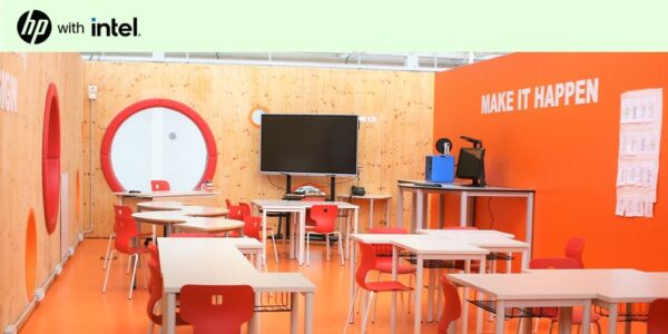 1st HP Reinvent the Classroom International Opens in Italy